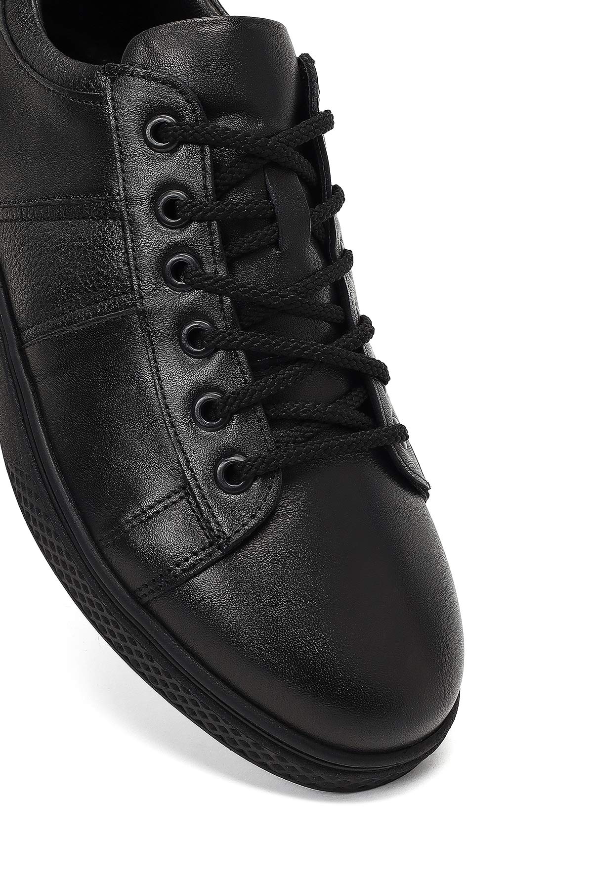 Erkek Siyah Bağcıklı Deri Casual Sneaker - Image 9