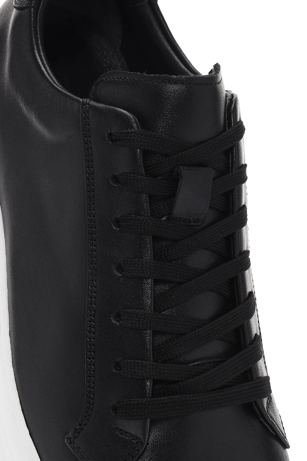 Erkek Siyah Bağcıklı Deri Sneaker - Image 9