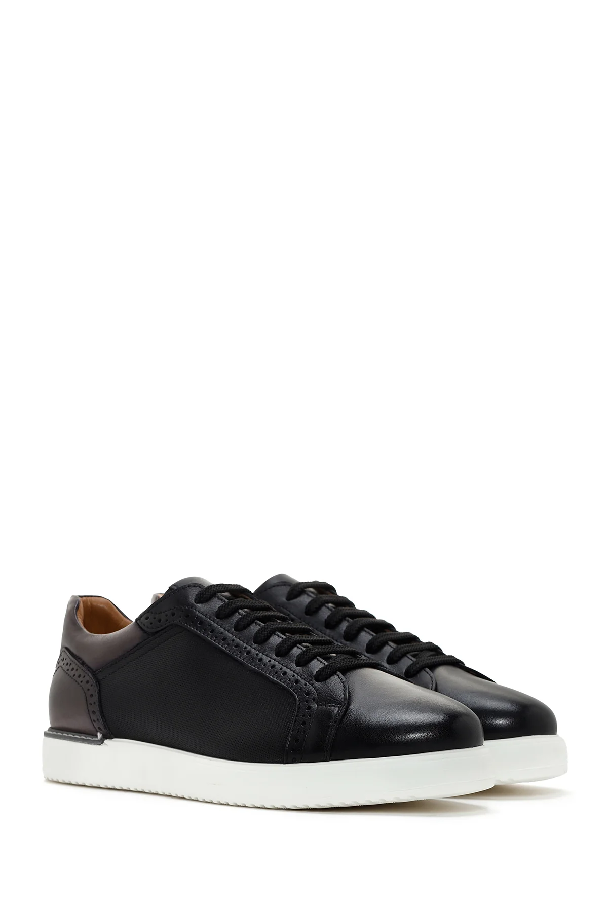 Erkek Siyah Bağcıklı Deri Sneaker - Image 3