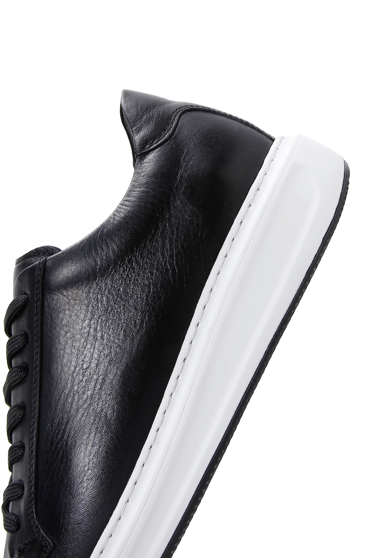 Erkek Siyah Bağcıklı Deri Sneaker - Image 7