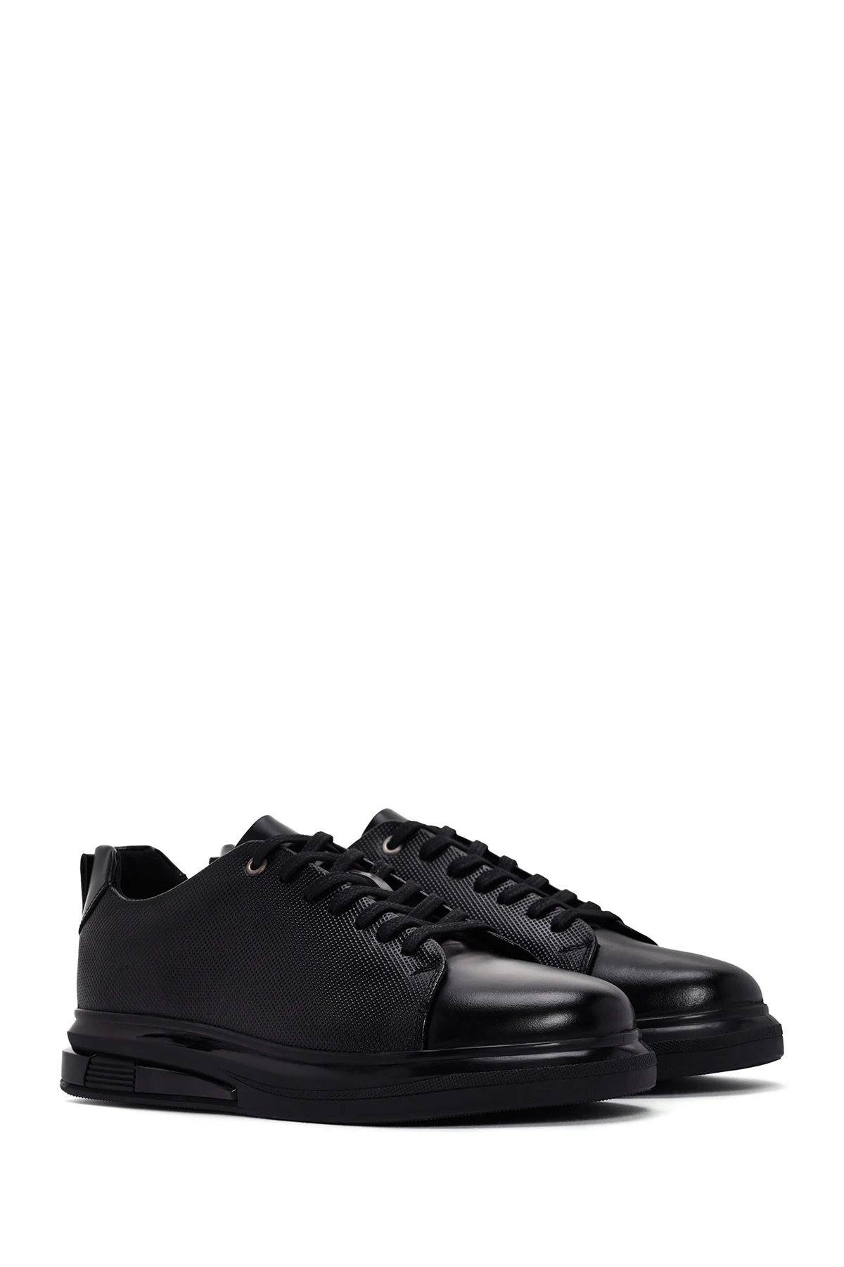 Erkek Siyah Bağcıklı Deri Sneaker - Image 3
