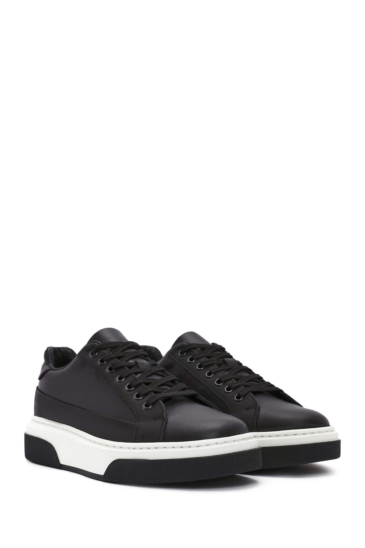 Erkek Siyah Bağcıklı Deri Sneaker - Image 3