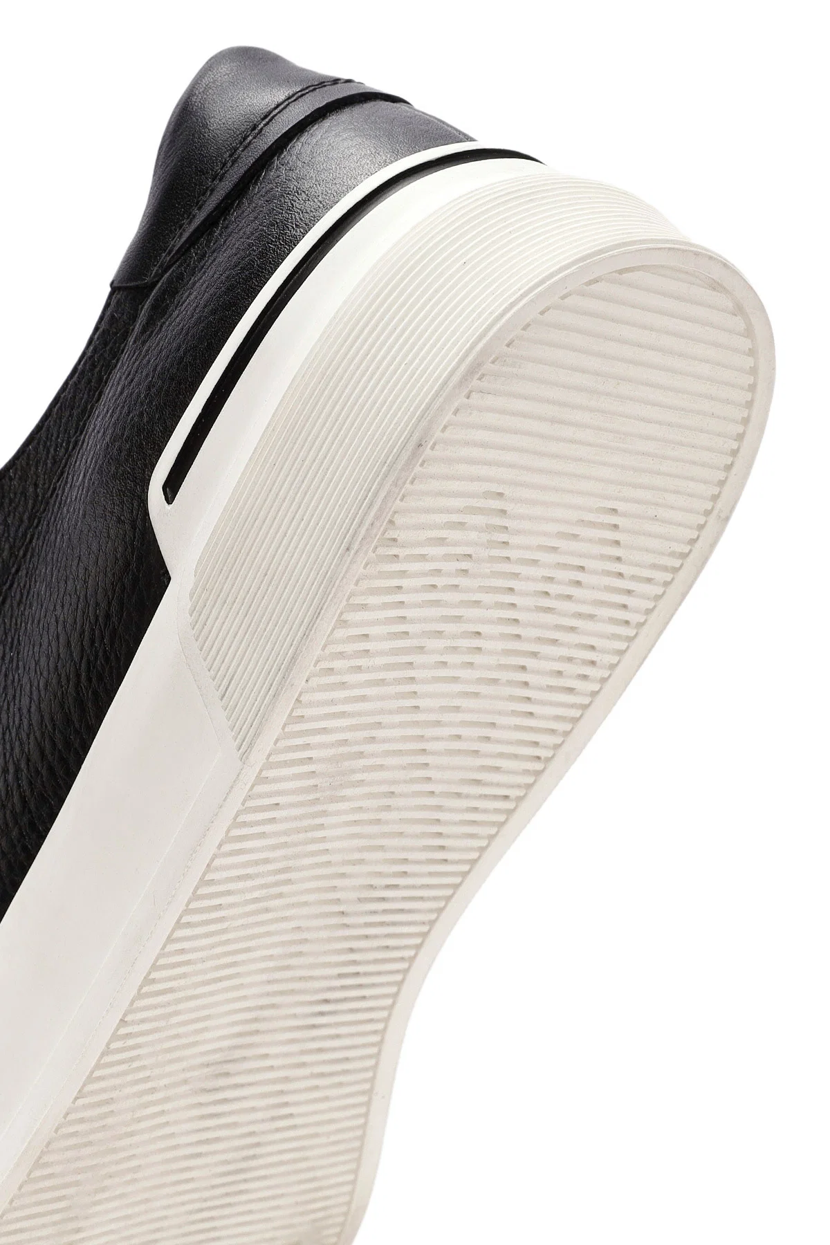 Erkek Siyah Bağcıklı Deri Sneaker - Image 8