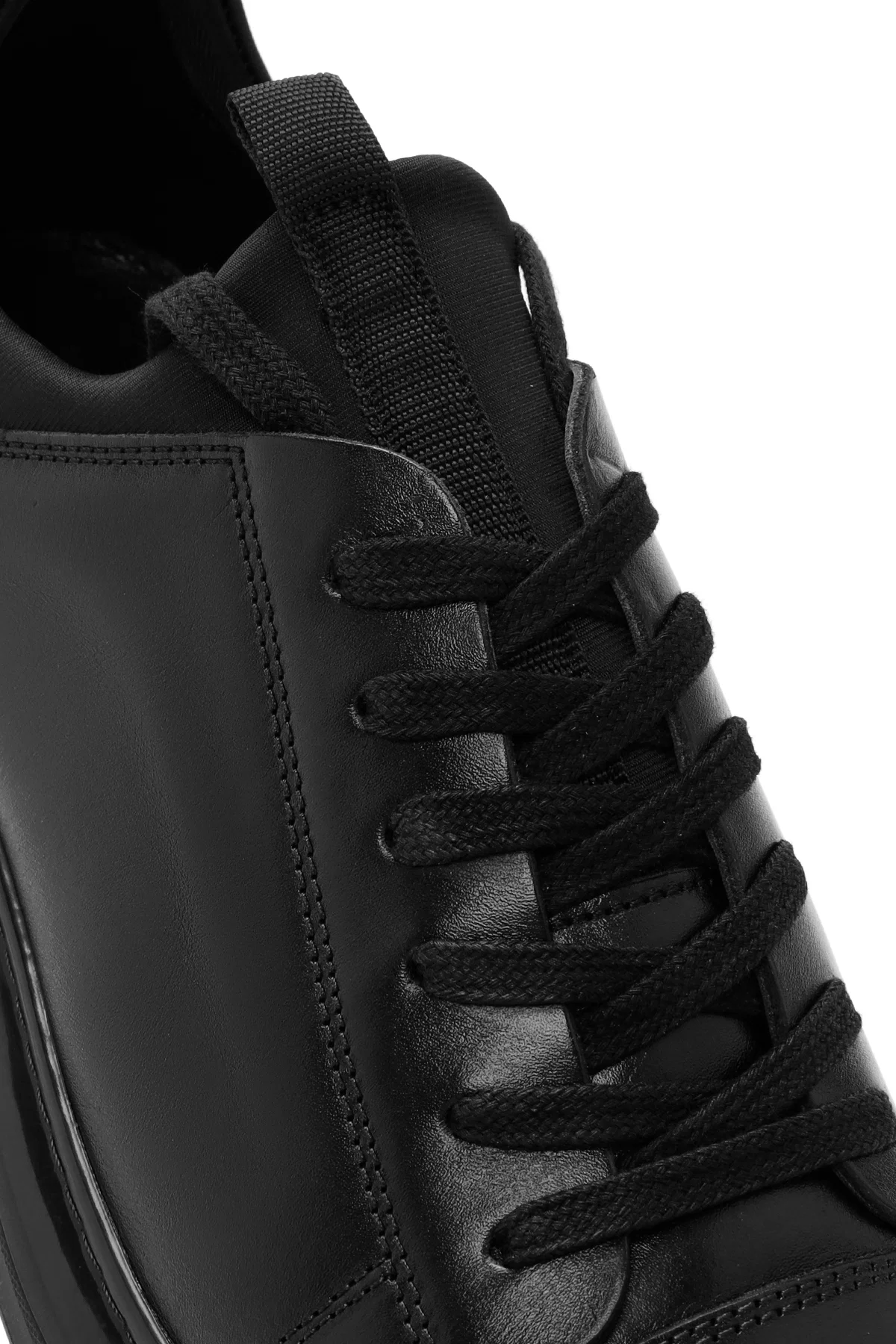 Erkek Siyah Bağcıklı Deri Sneaker - Image 9