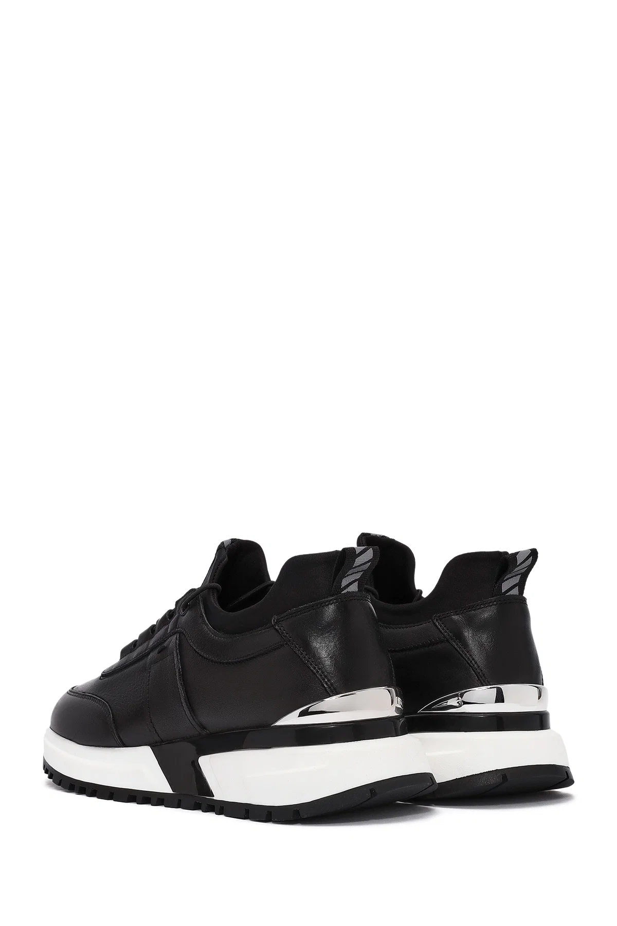 Erkek Siyah Bağcıklı Deri Sneaker - Image 5