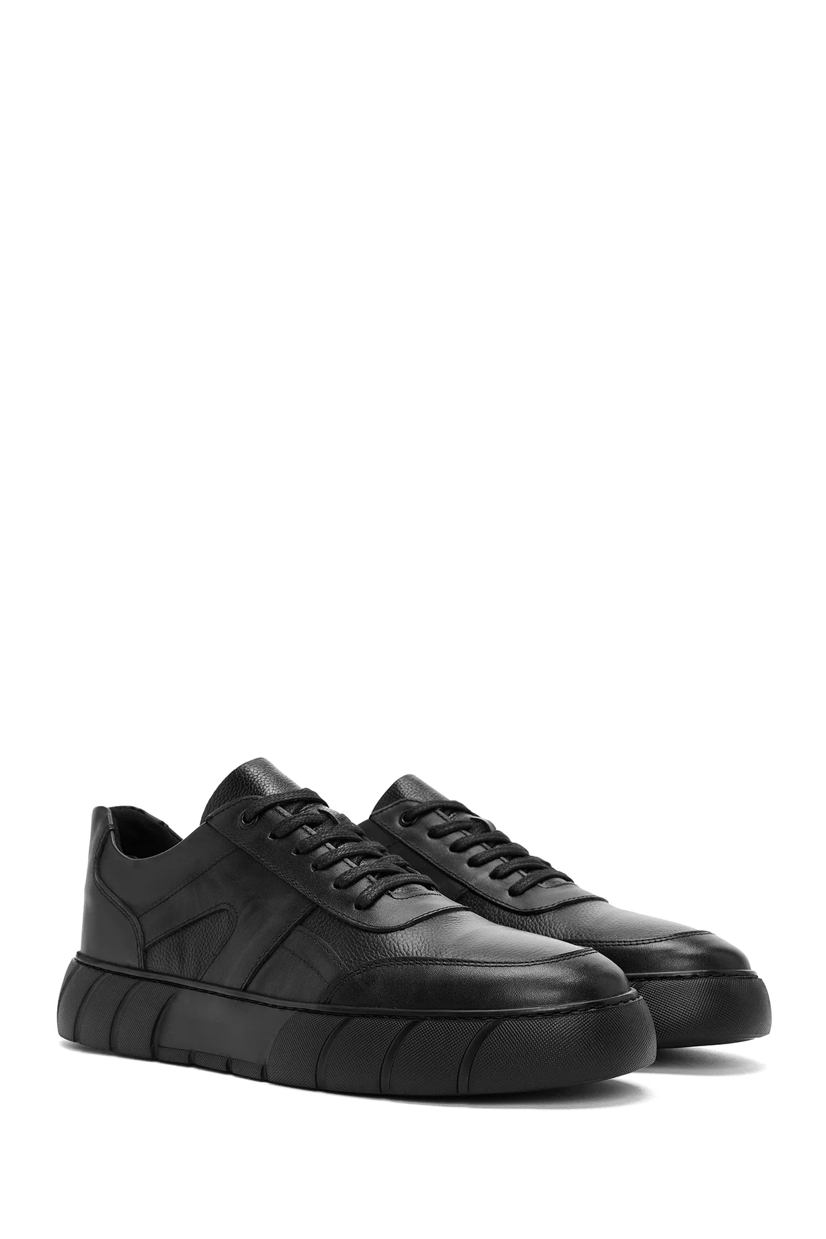 Erkek Siyah Bağcıklı Deri Sneaker - Image 3