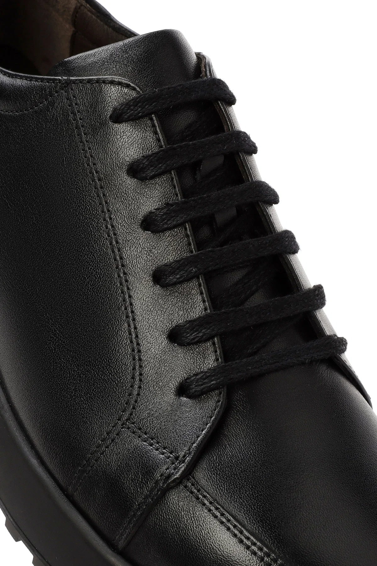 Erkek Siyah bağcıklı Deri Sneaker - Image 10