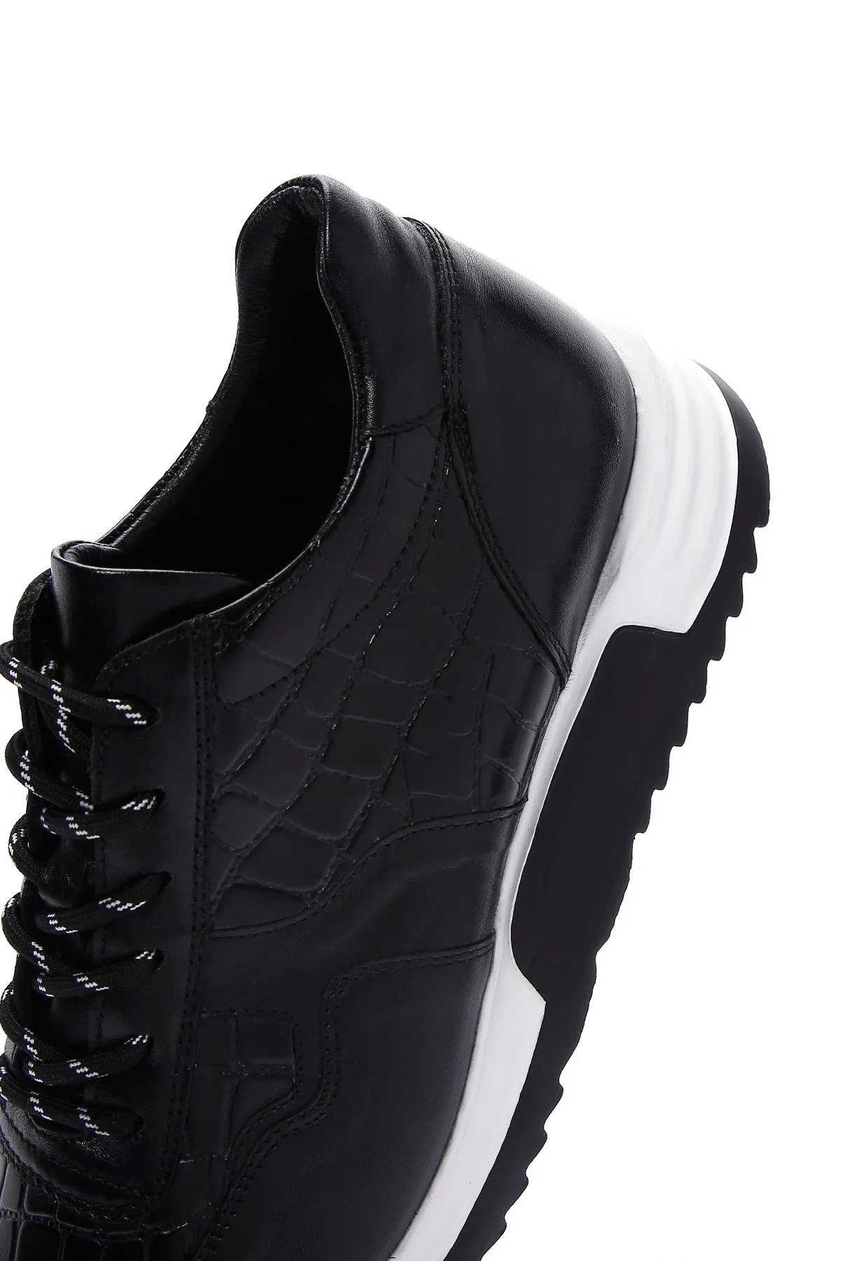 Erkek Siyah Bağcıklı Deri Sneaker - Image 8