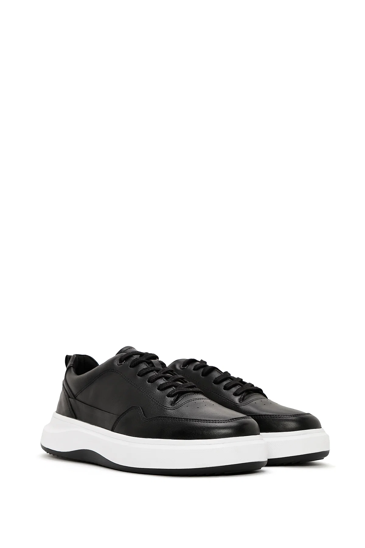 Erkek Siyah Bağcıklı Deri Sneaker - Image 3