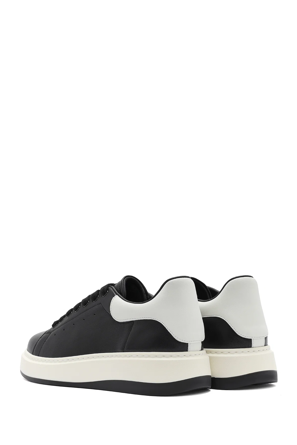 Erkek Siyah Bağcıklı Deri Sneaker - Image 5
