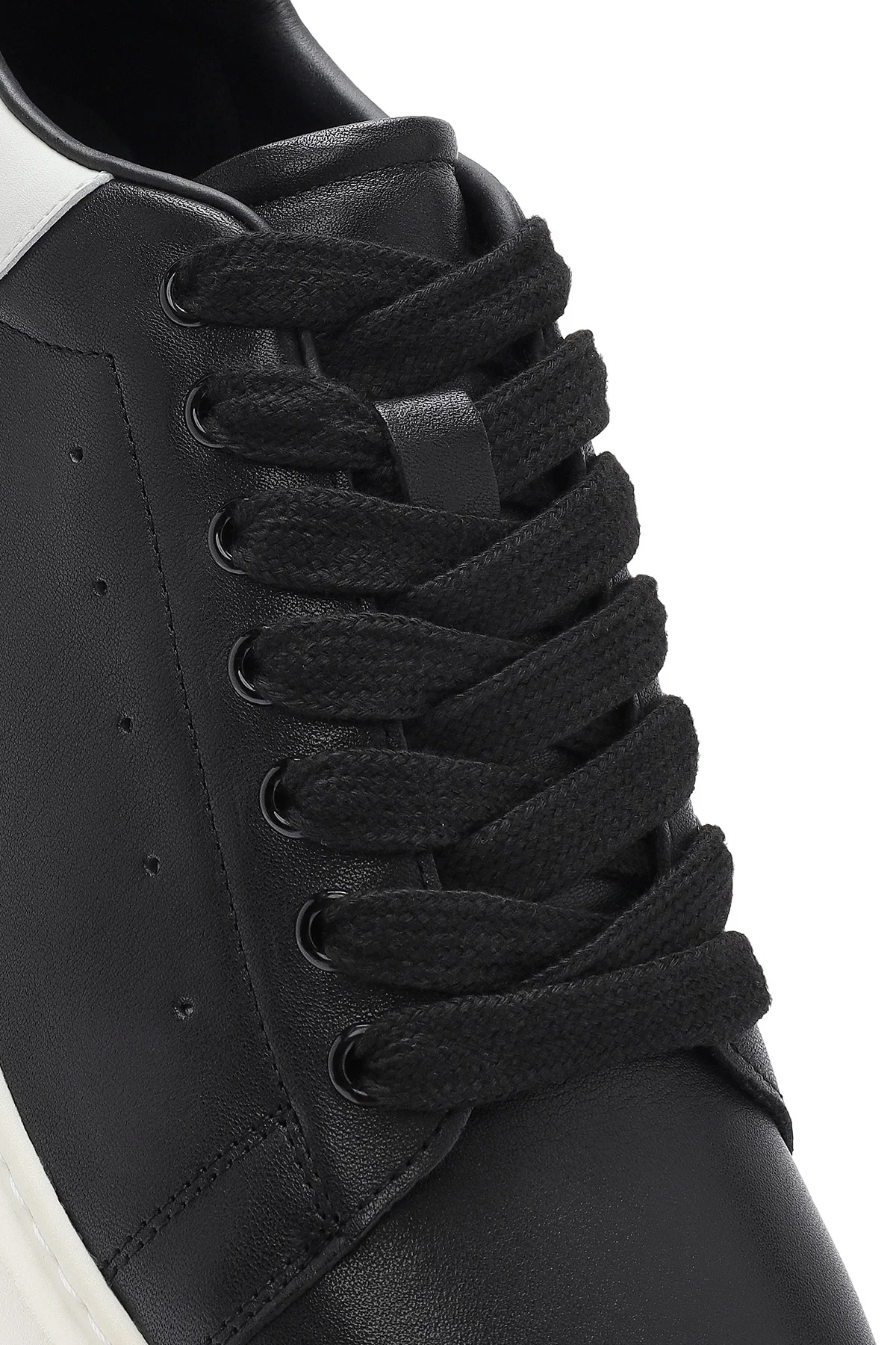 Erkek Siyah Bağcıklı Deri Sneaker - Image 8