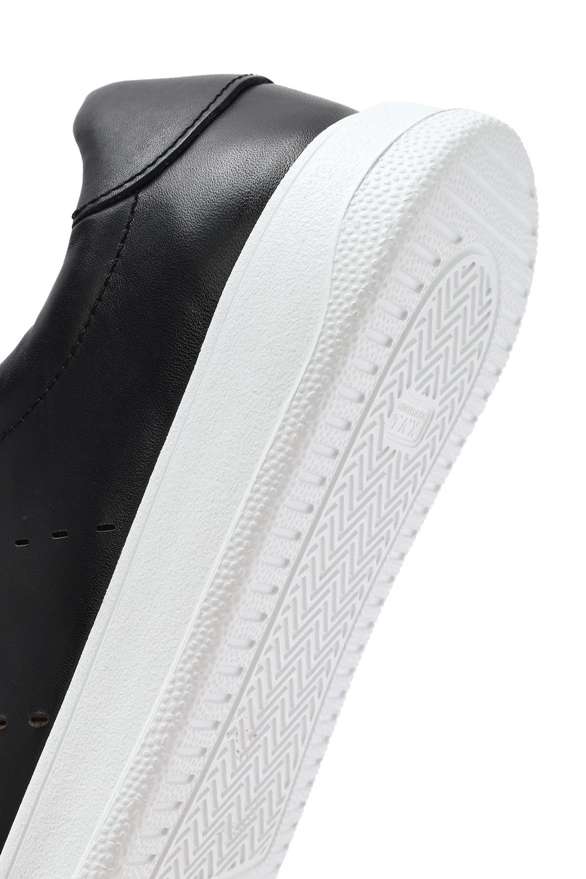 Erkek Siyah Bağcıklı Deri Sneaker - Image 8