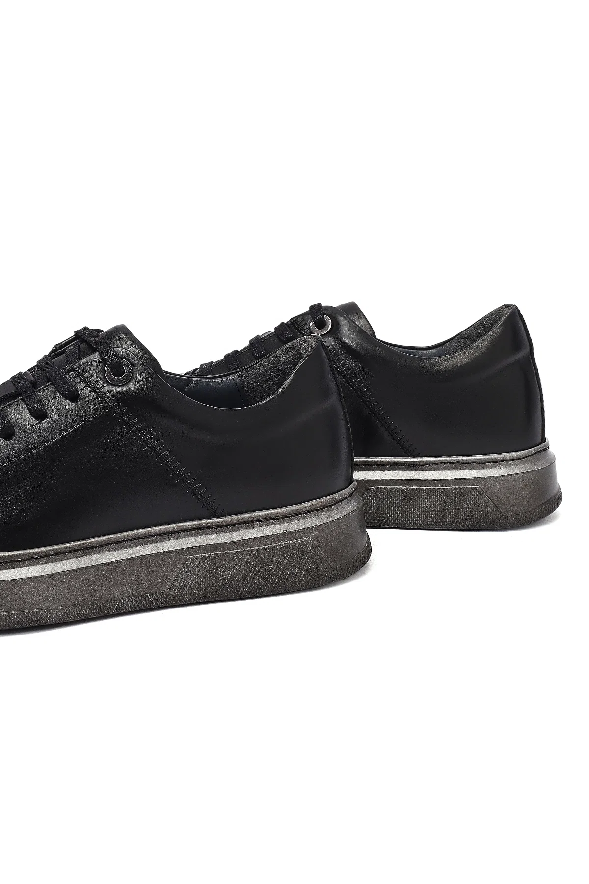 Erkek Siyah Bağcıklı Deri Sneaker - Image 10