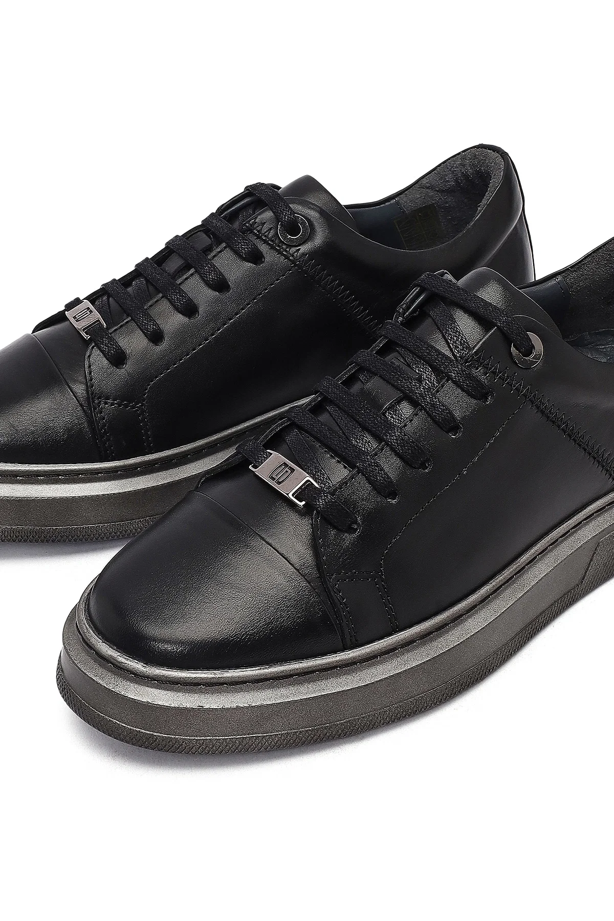 Erkek Siyah Bağcıklı Deri Sneaker - Image 9