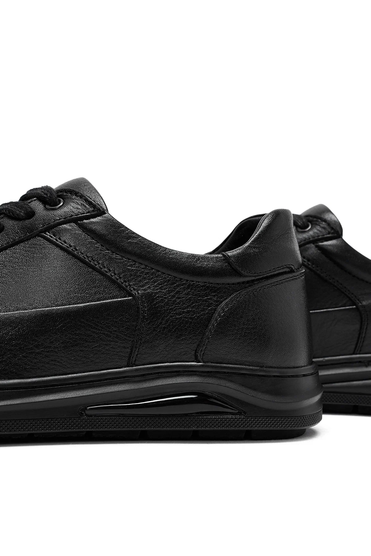 Erkek Siyah Bağcıklı Deri Sneaker - Image 9