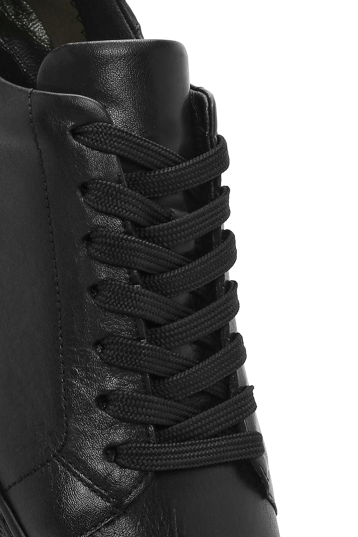 Erkek Siyah Bağcıklı Deri Sneaker - Image 9