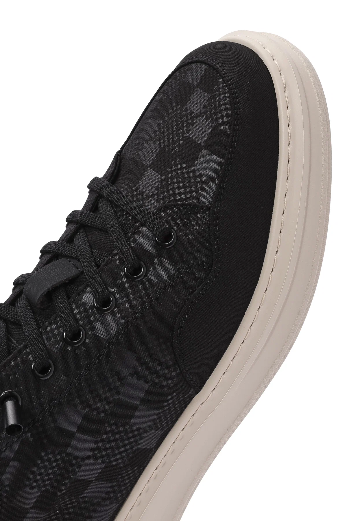 Erkek Siyah Bağcıklı Desenli Kumaş Sneaker - Image 9