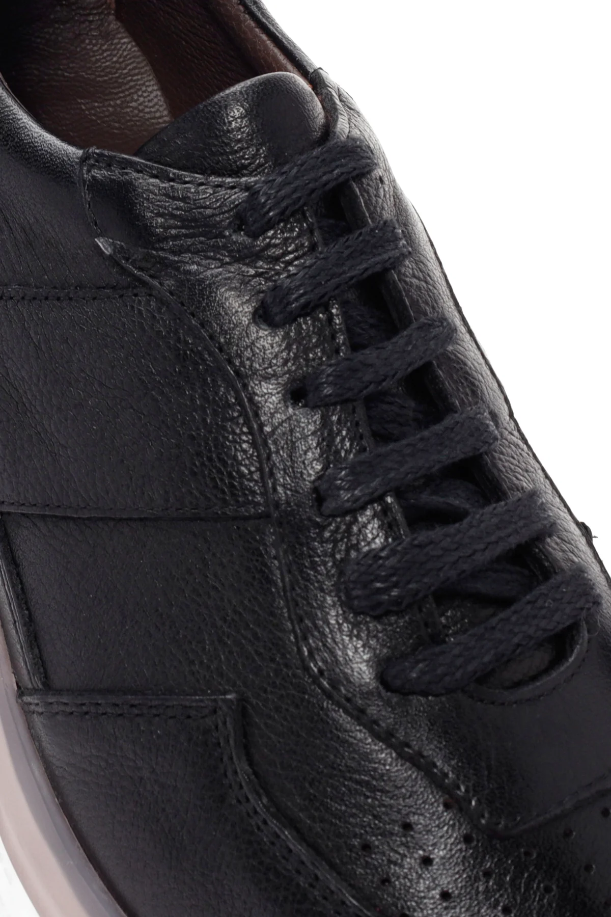 Erkek Siyah Bağcıklı Kalın Tabanlı Deri Casual Sneaker - Image 11