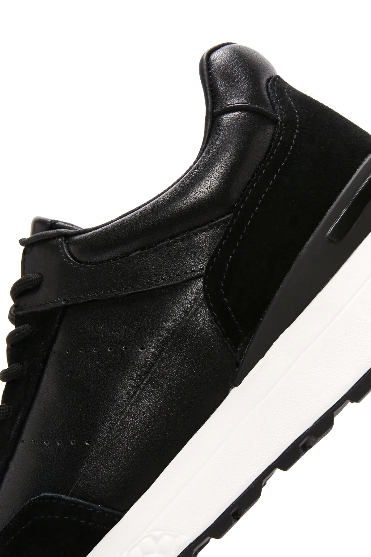 Erkek Siyah Bağcıklı Kalın Tabanlı Deri Casual Sneaker - Image 9