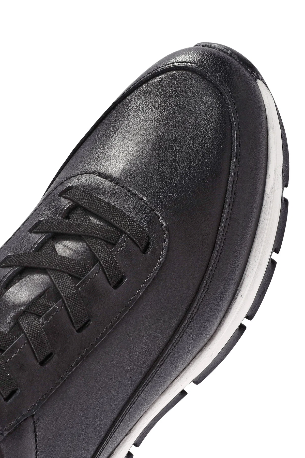 Erkek Siyah Bağcıklı Kalın Tabanlı Deri Casual Sneaker - Image 8