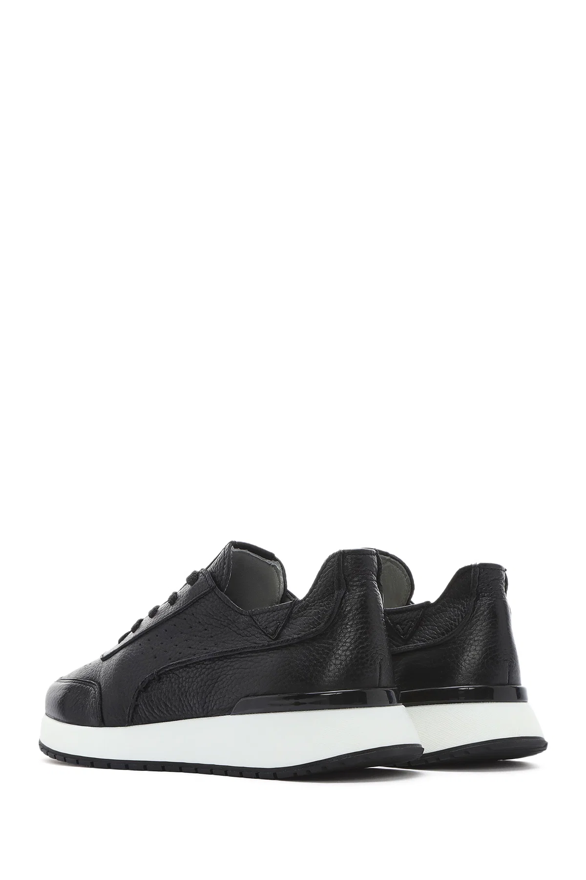 Erkek Siyah Bağcıklı Kalın Tabanlı Deri Casual Sneaker - Image 5