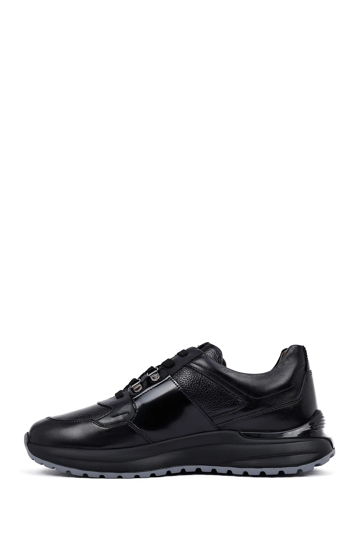 Erkek Siyah Bağcıklı Kalın Tabanlı Deri Casual Sneaker - Image 2