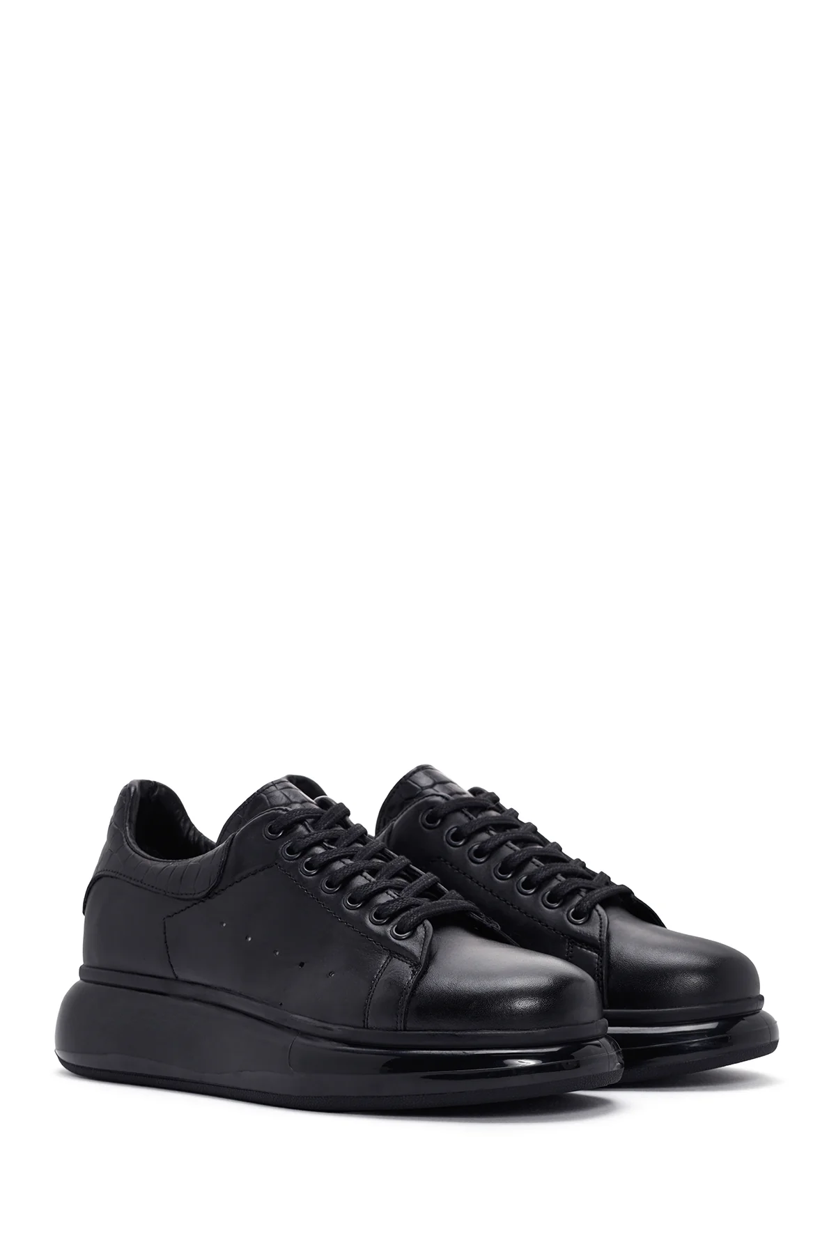 Erkek Siyah Bağcıklı Kalın Tabanlı Deri Sneaker - Image 3