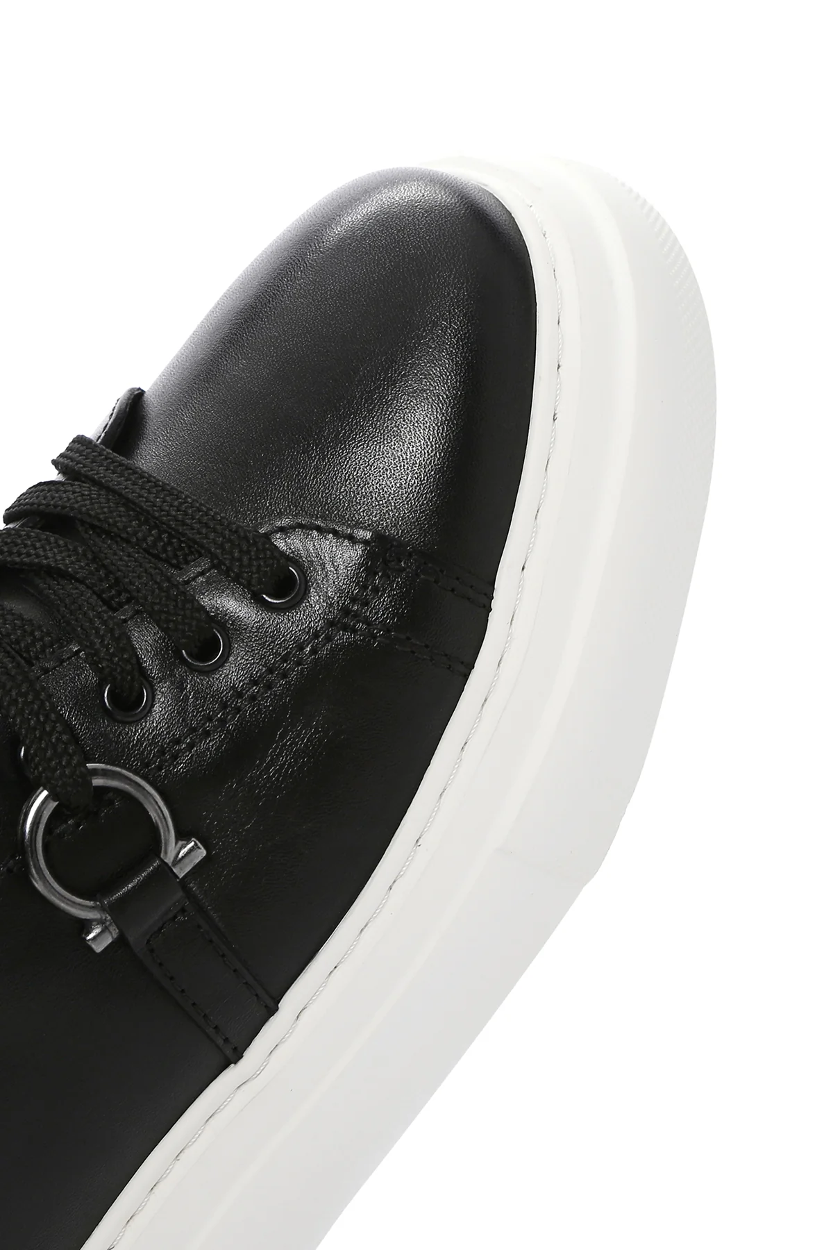Erkek Siyah Bağcıklı Kalın Tabanlı Deri Sneaker - Image 9