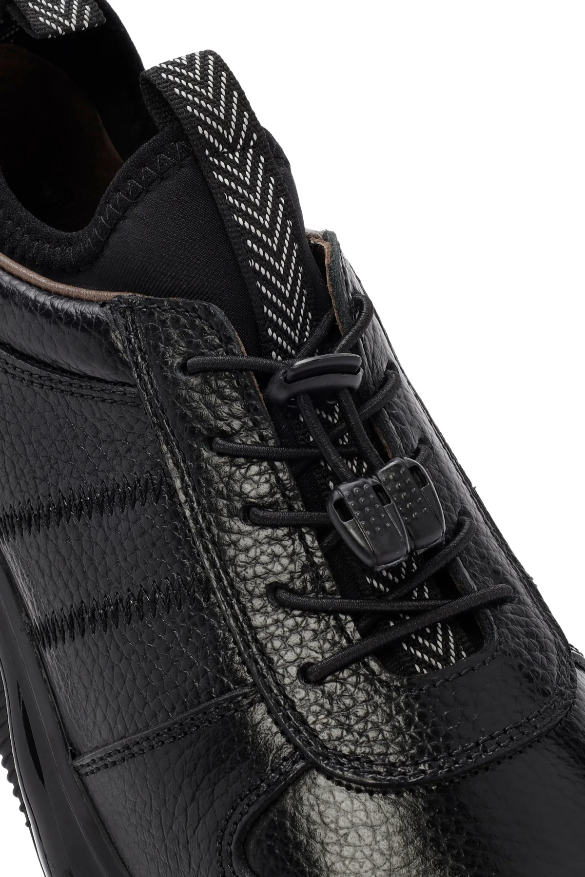 Erkek Siyah Bağcıklı Kalın Tabanlı Deri Sneaker - Image 9