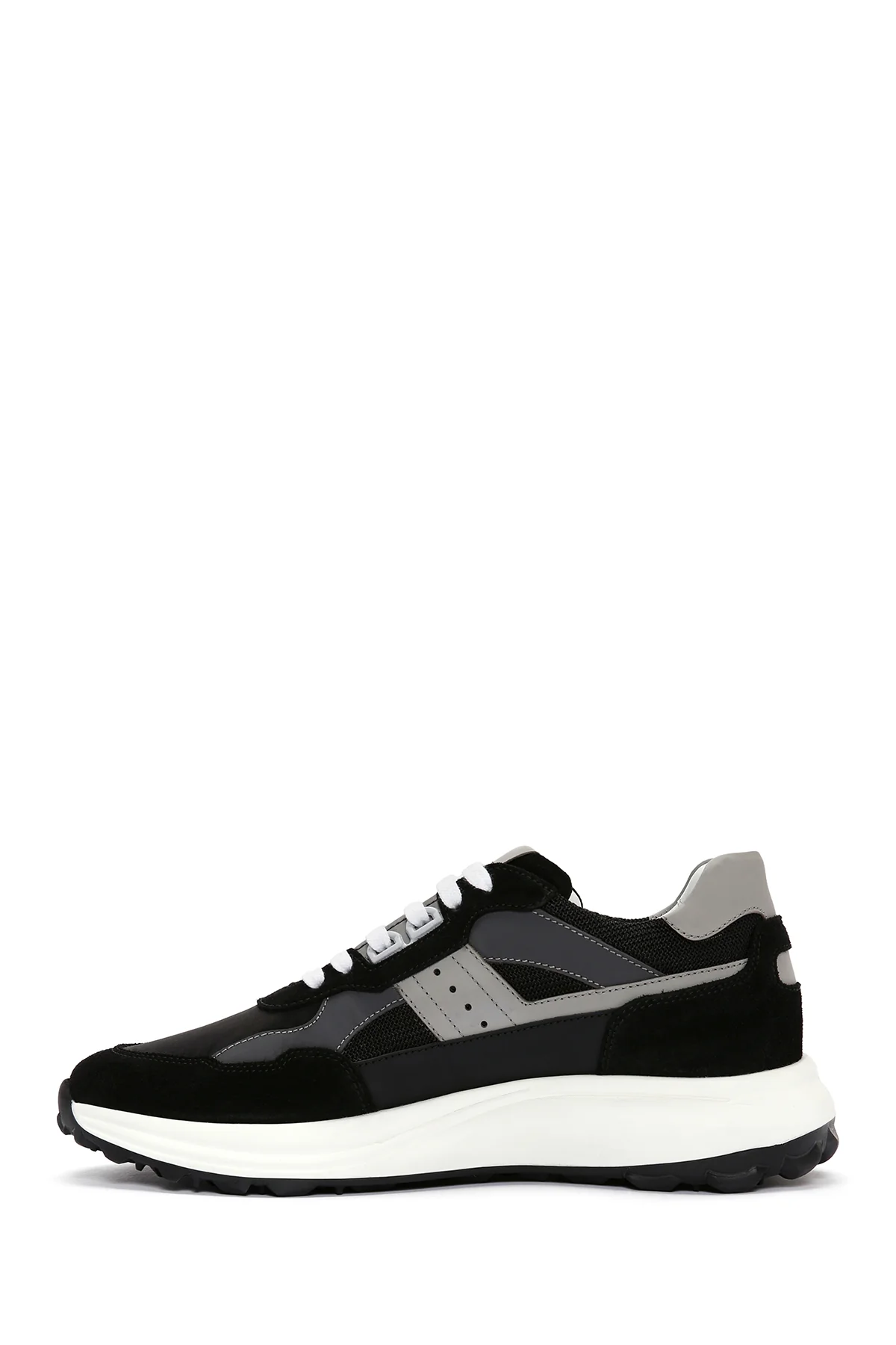 Erkek Siyah Bağcıklı Kalın Tabanlı Deri Sneaker - Image 2
