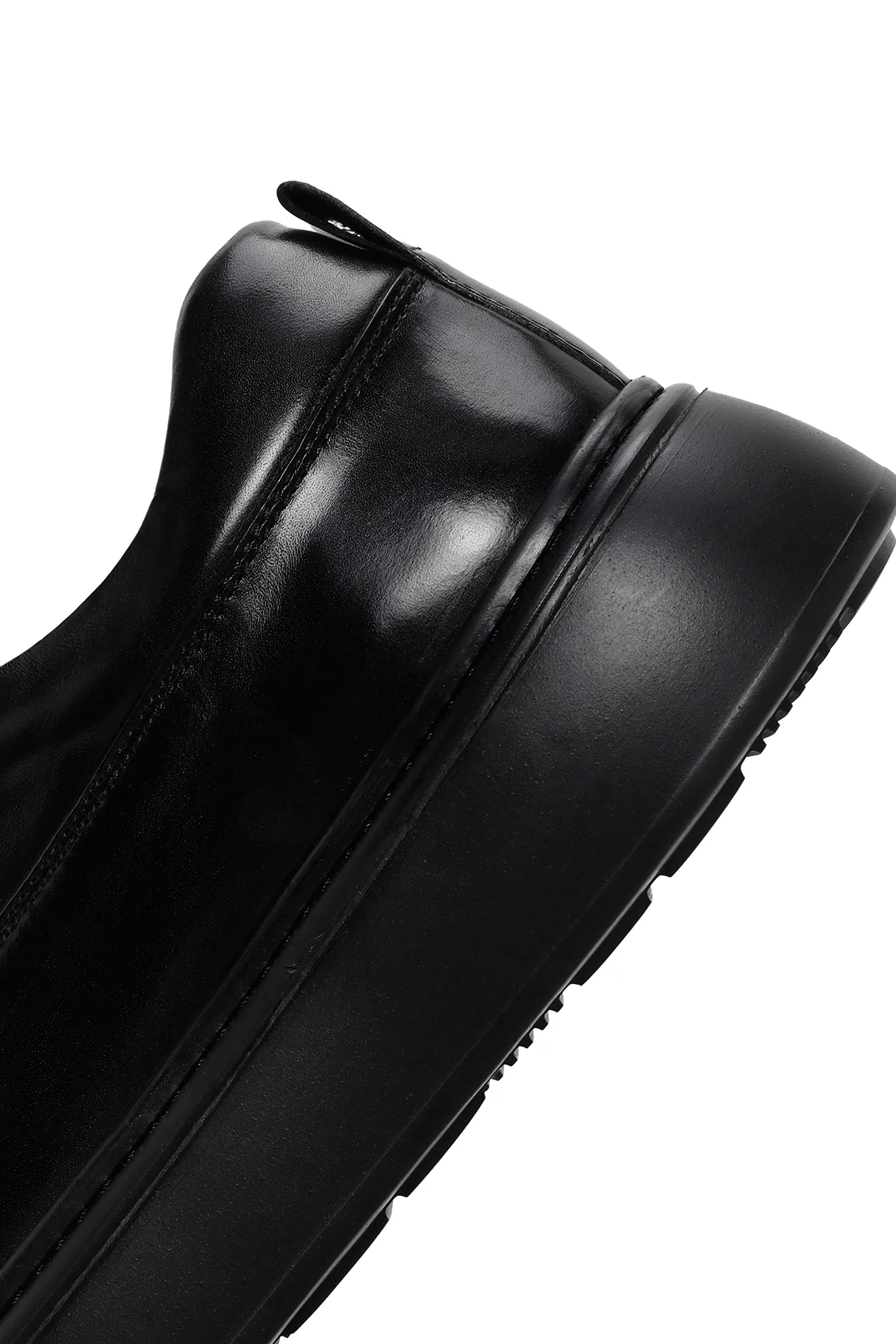 Erkek Siyah Bağcıklı Kalın Tabanlı Deri Sneaker - Image 7