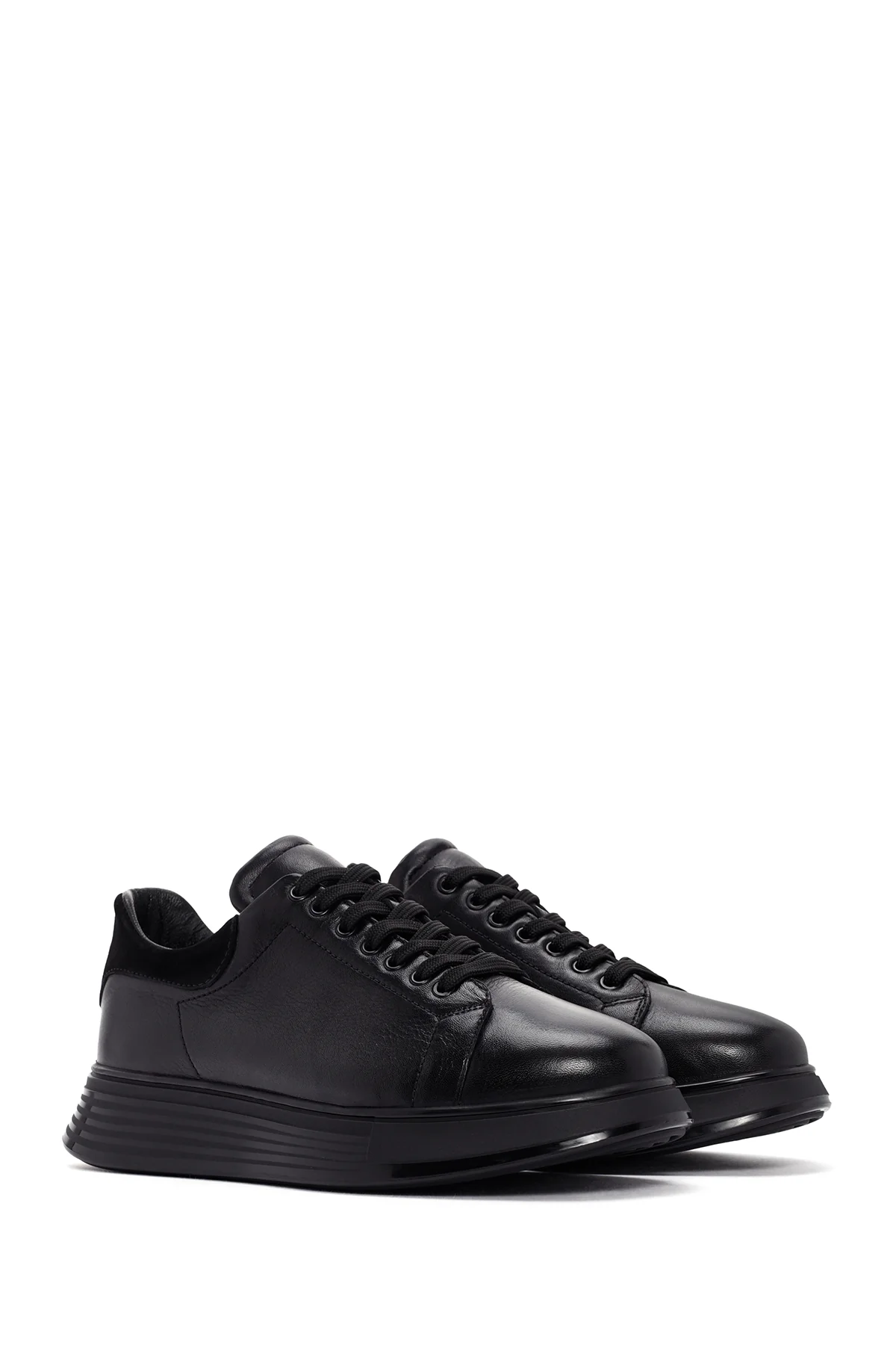 Erkek Siyah Bağcıklı Kalın Tabanlı Deri Sneaker - Image 3