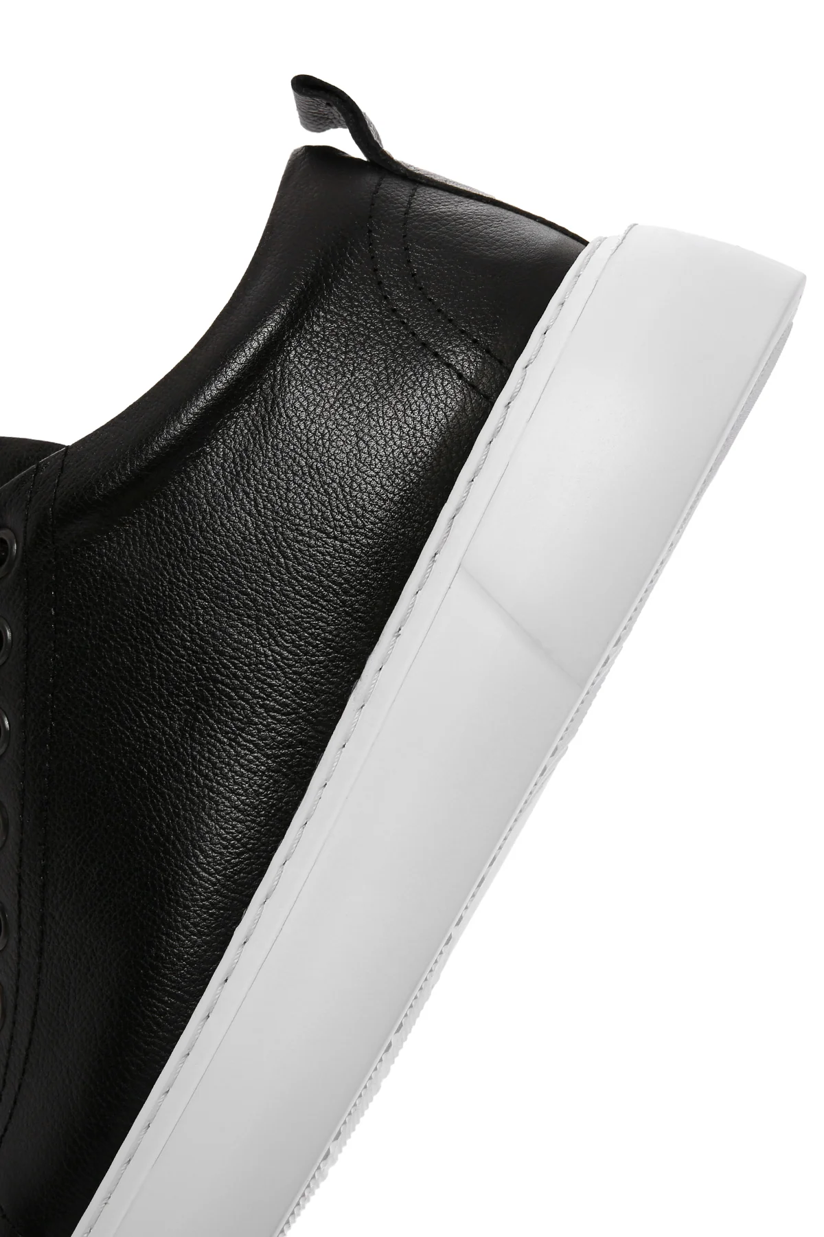 Erkek Siyah Bağcıklı Kalın Tabanlı Deri Sneaker - Image 8
