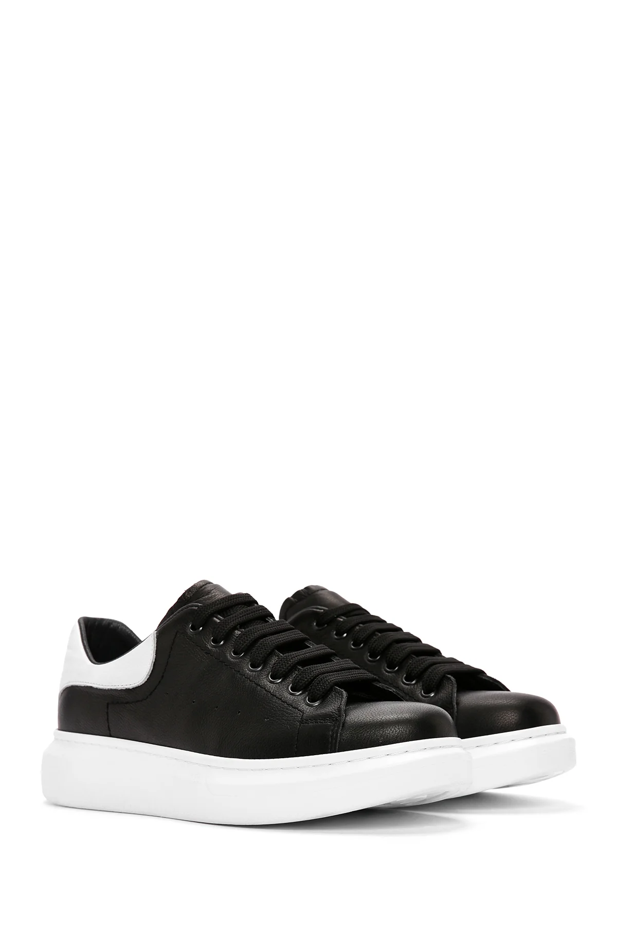 Erkek Siyah Bağcıklı Kalın Tabanlı Deri Sneaker - Image 3