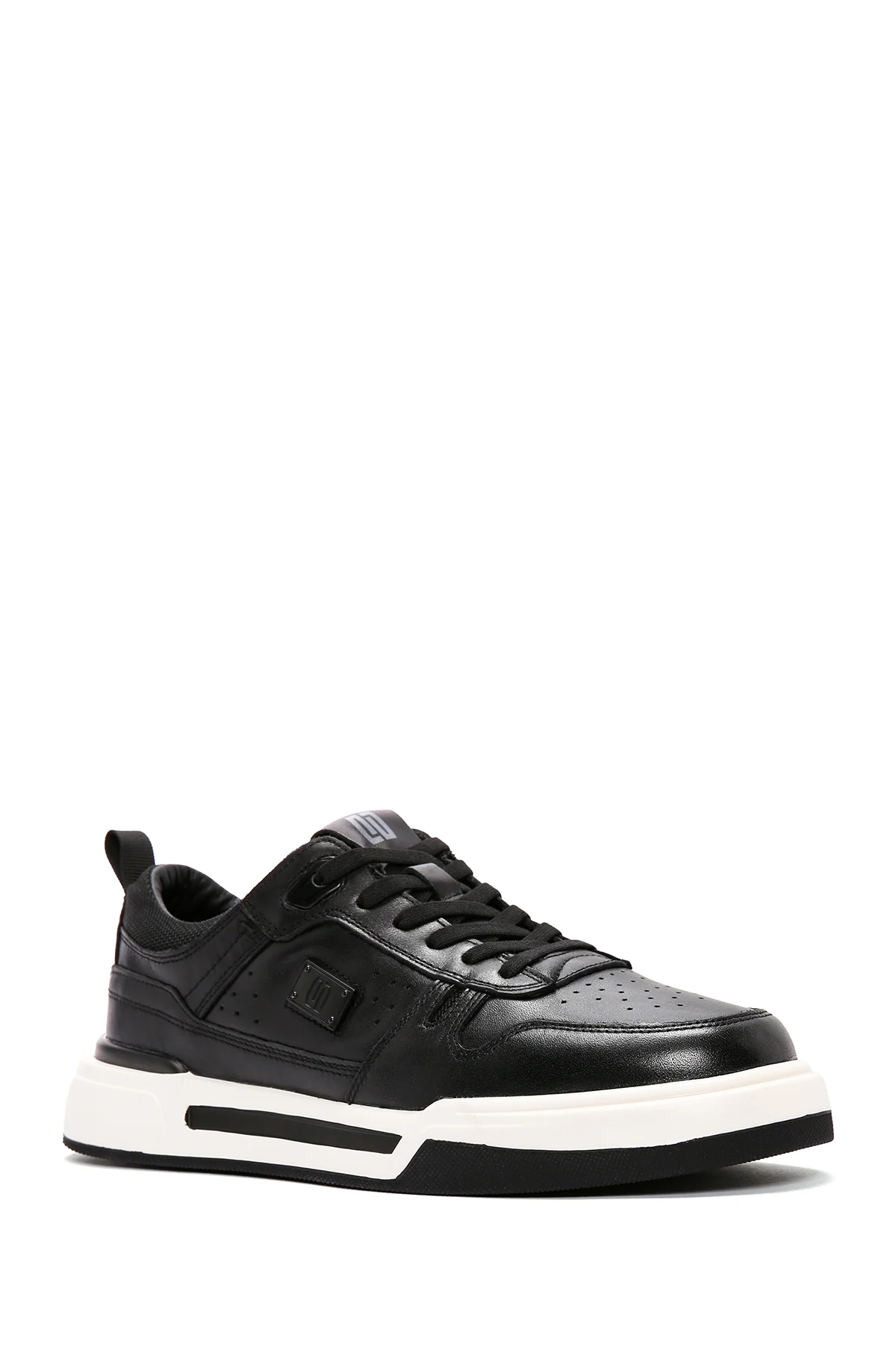 Erkek Siyah Bağcıklı Kalın Tabanlı Deri Sneaker - Image 6
