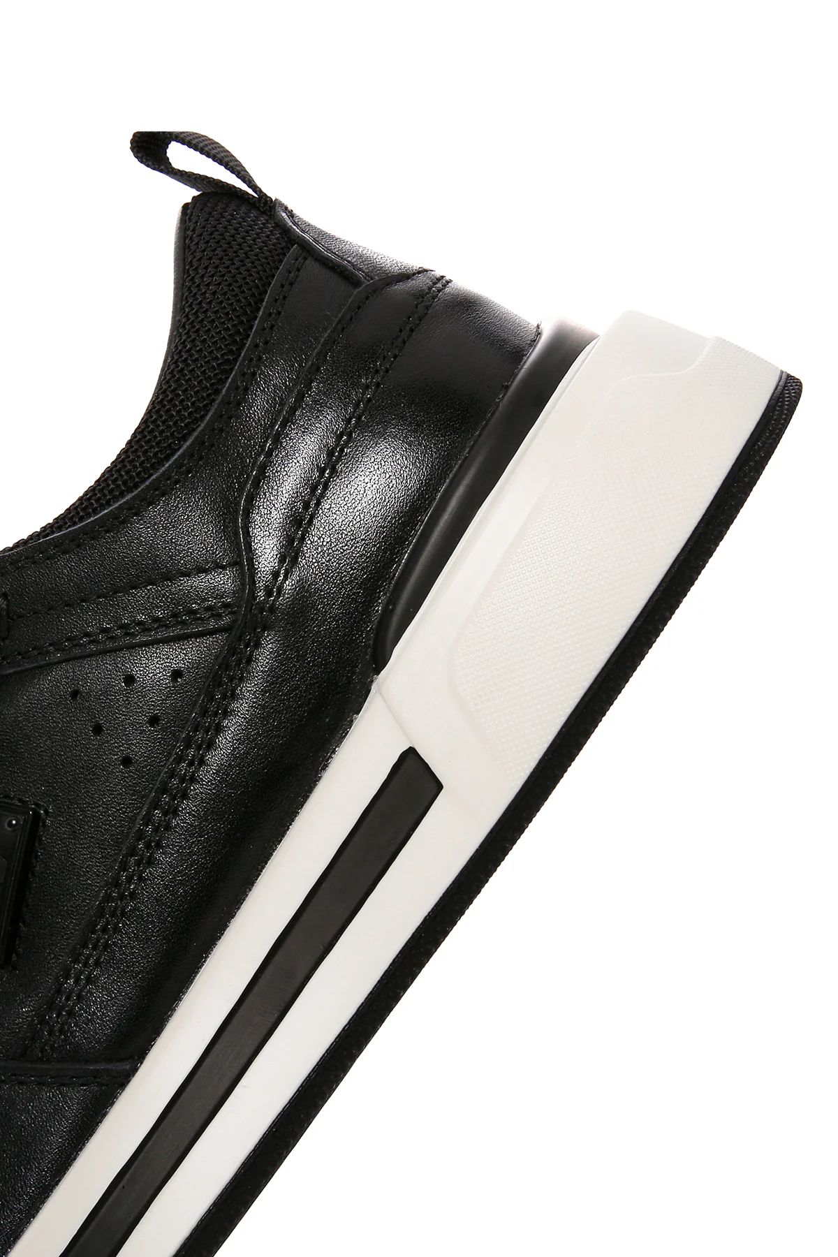 Erkek Siyah Bağcıklı Kalın Tabanlı Deri Sneaker - Image 8