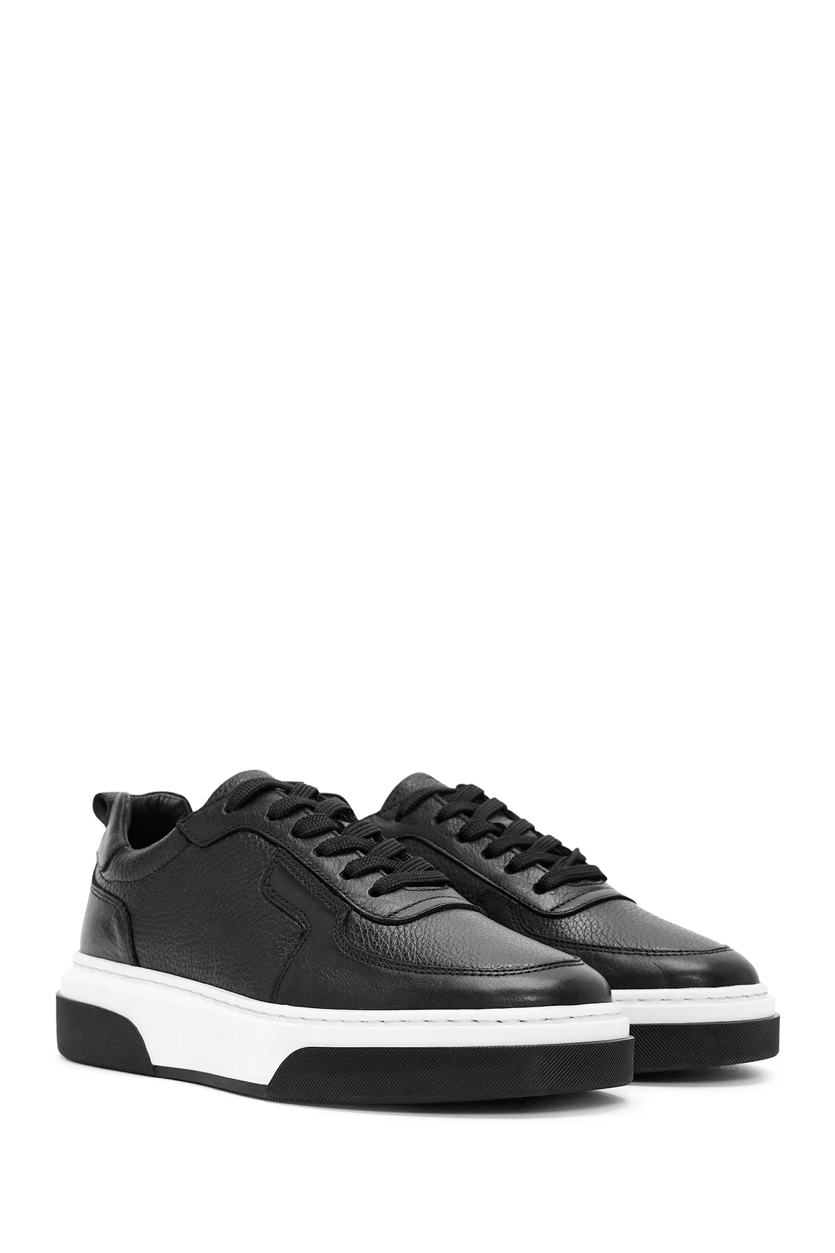 Erkek Siyah Bağcıklı Kalın Tabanlı Deri Sneaker - Image 3