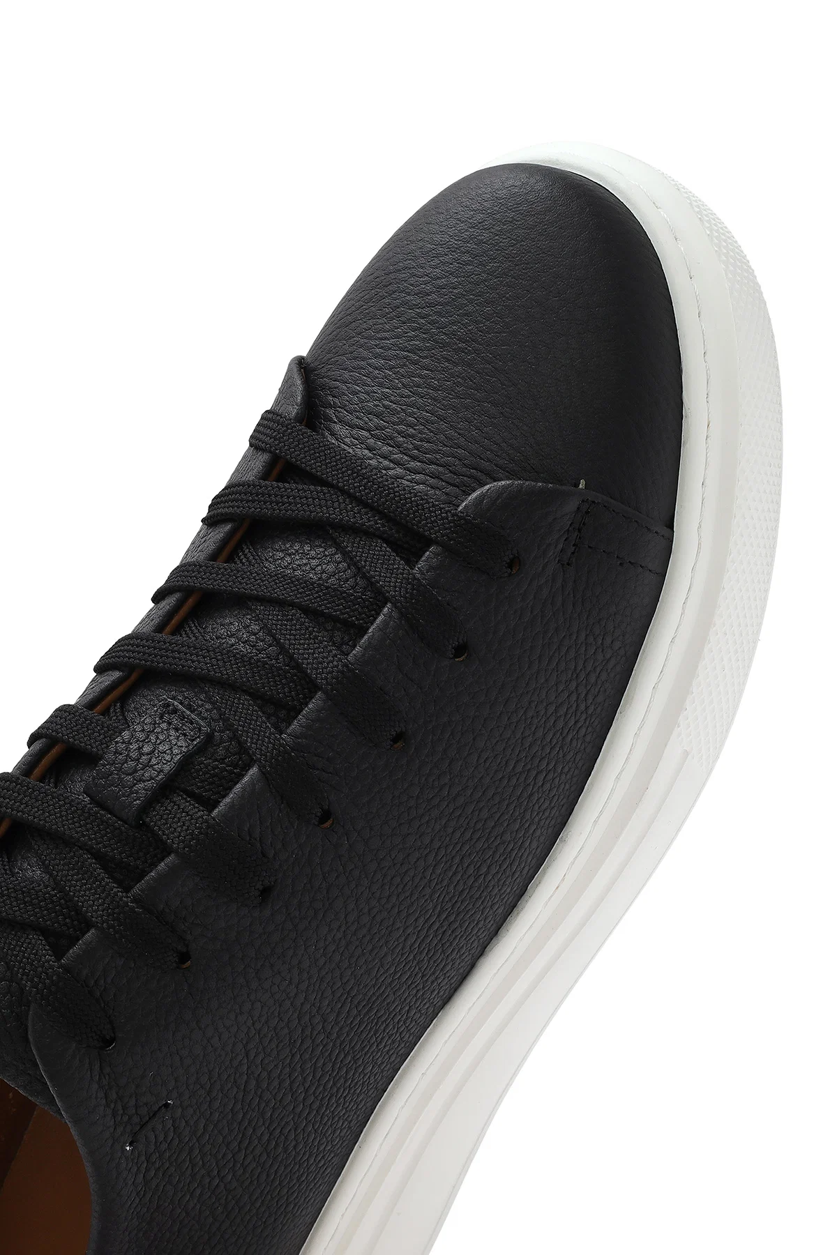 Erkek Siyah Bağcıklı Kalın Tabanlı Deri Sneaker - Image 10