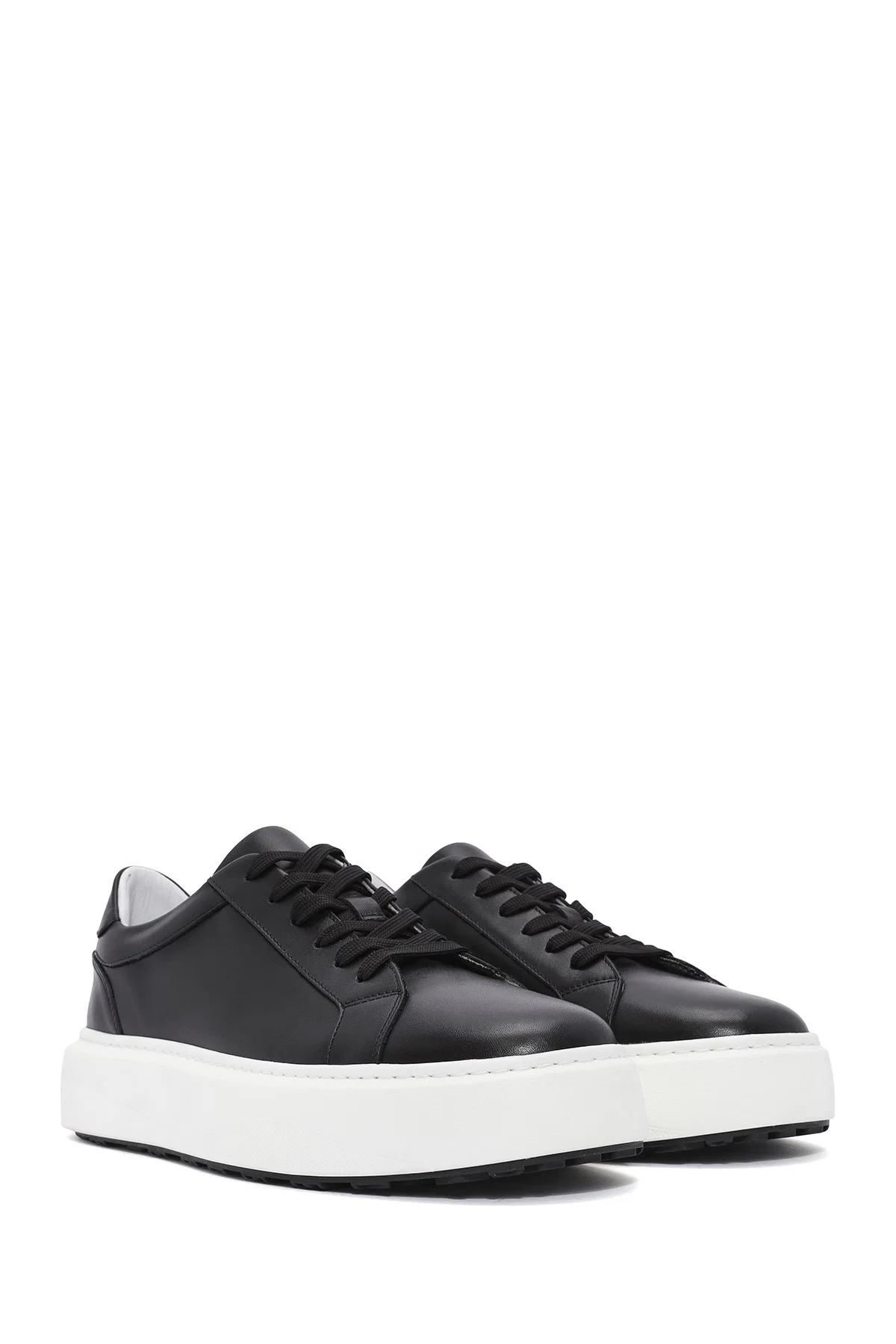 Erkek Siyah Bağcıklı Kalın Tabanlı Deri Sneaker - Image 3