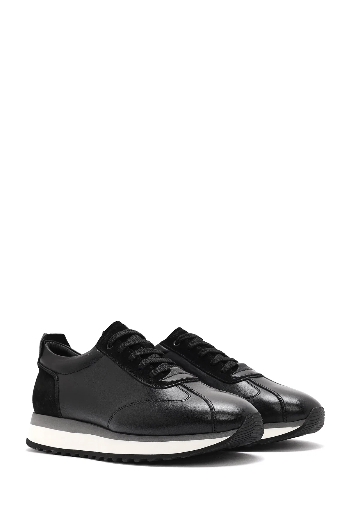 Erkek Siyah Bağcıklı Kalın Tabanlı Deri Sneaker - Image 3