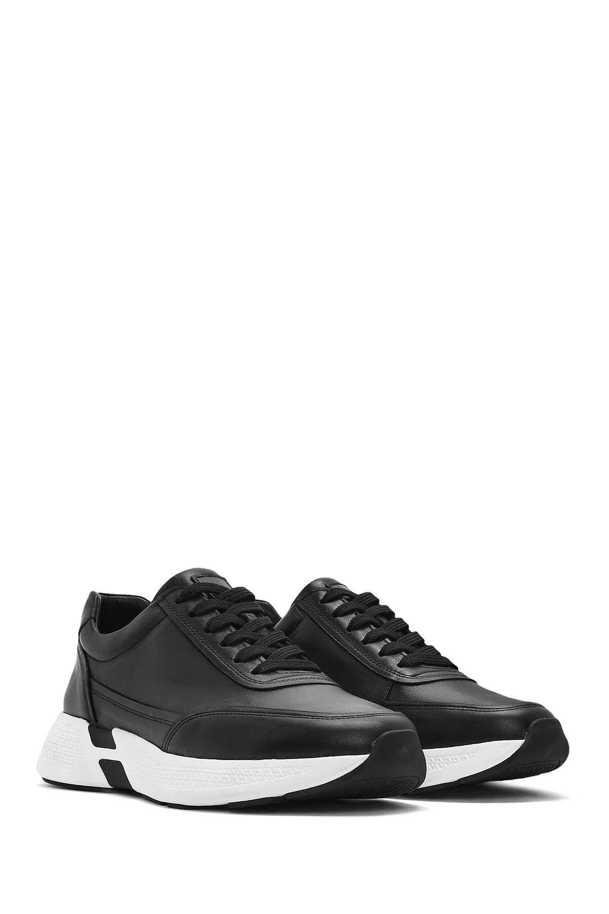 Erkek Siyah Bağcıklı Kalın Tabanlı Deri Sneaker - Image 3