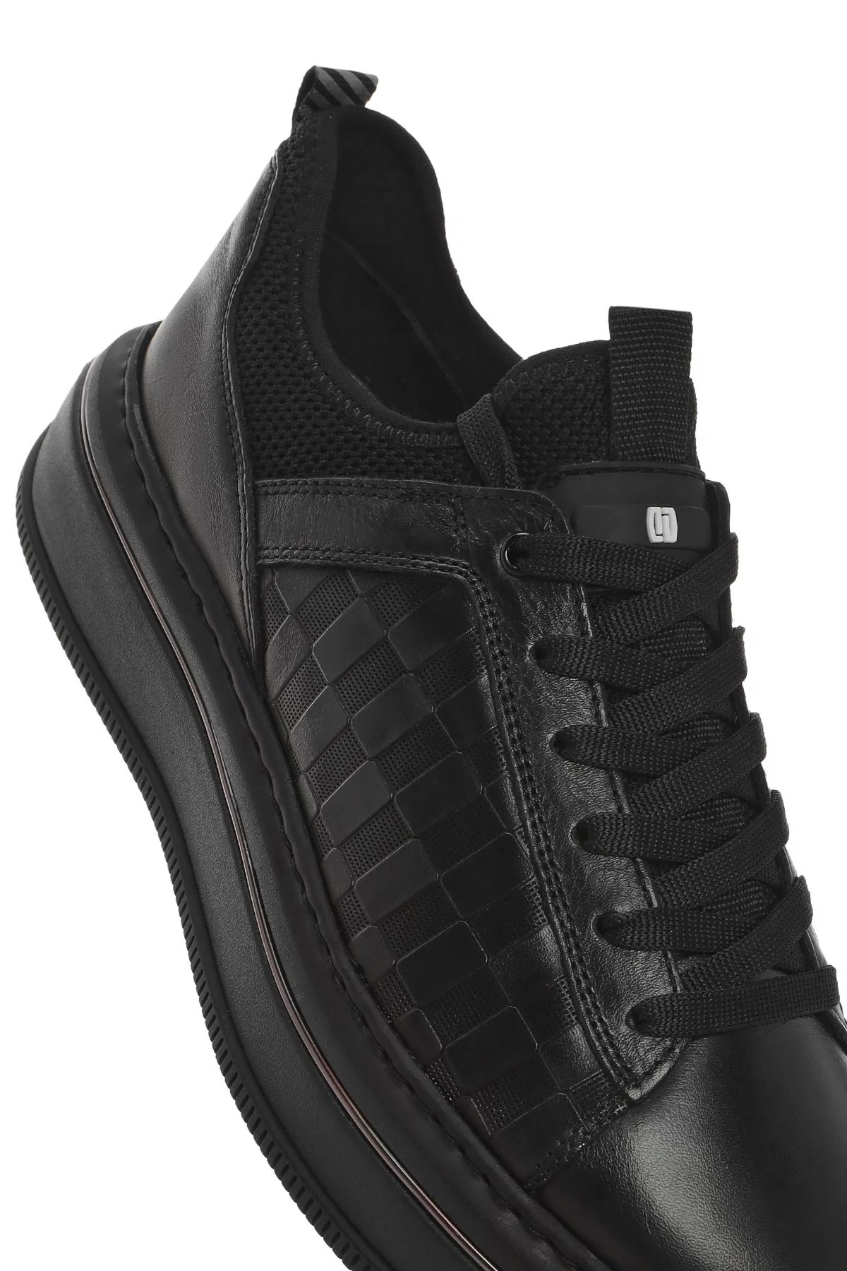 Erkek Siyah Bağcıklı Kalın Tabanlı Deri Sneaker - Image 9