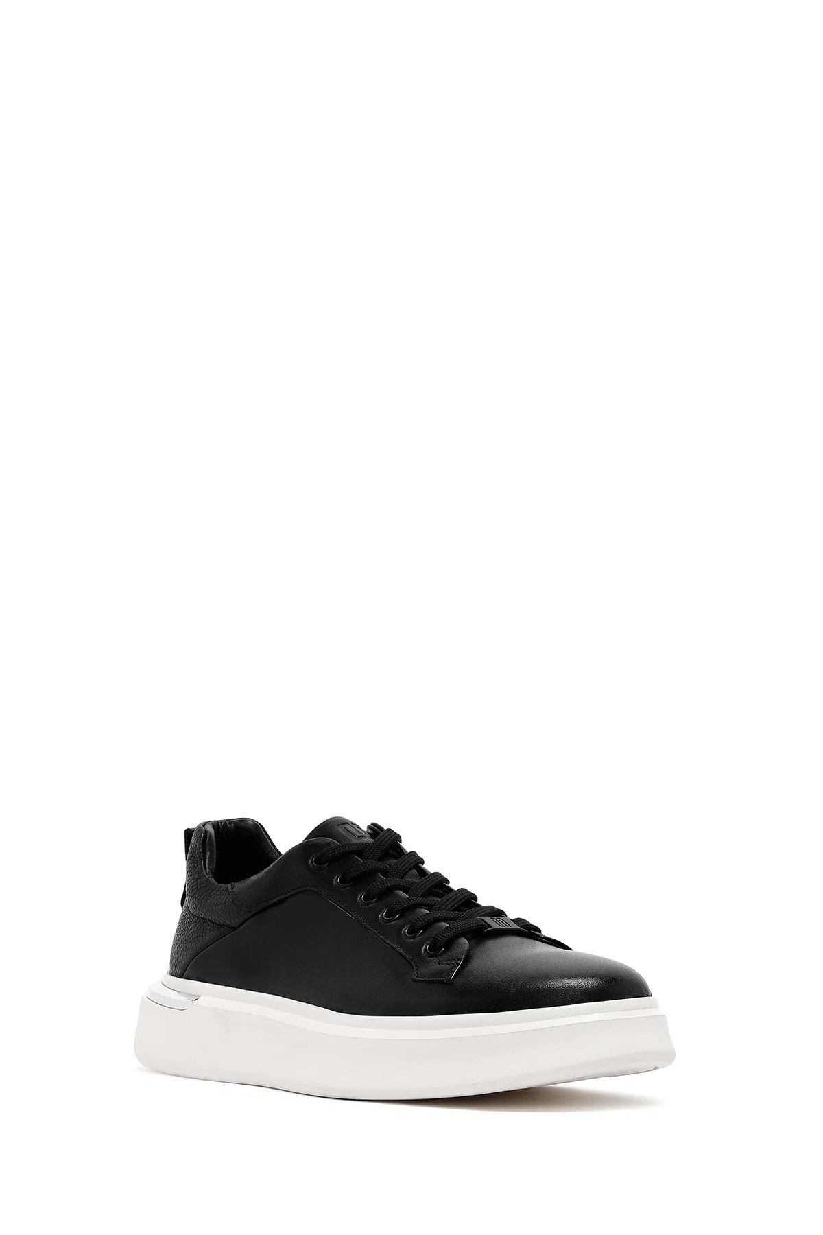 Erkek Siyah Bağcıklı Kalın Tabanlı Deri Sneaker - Image 6