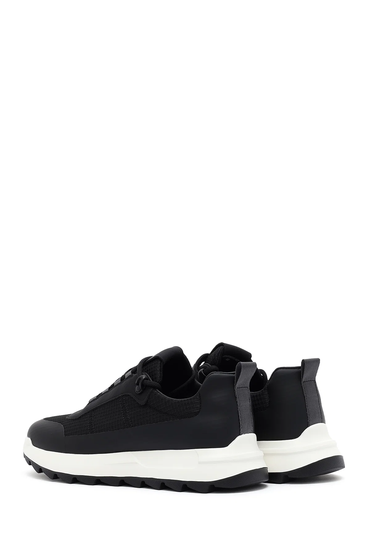 Erkek Siyah Bağcıklı Kalın Tabanlı Deri Sneaker - Image 5
