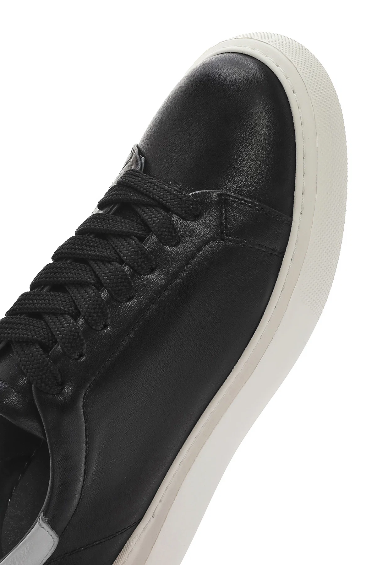 Erkek Siyah Bağcıklı Kalın Tabanlı Deri Sneaker - Image 10