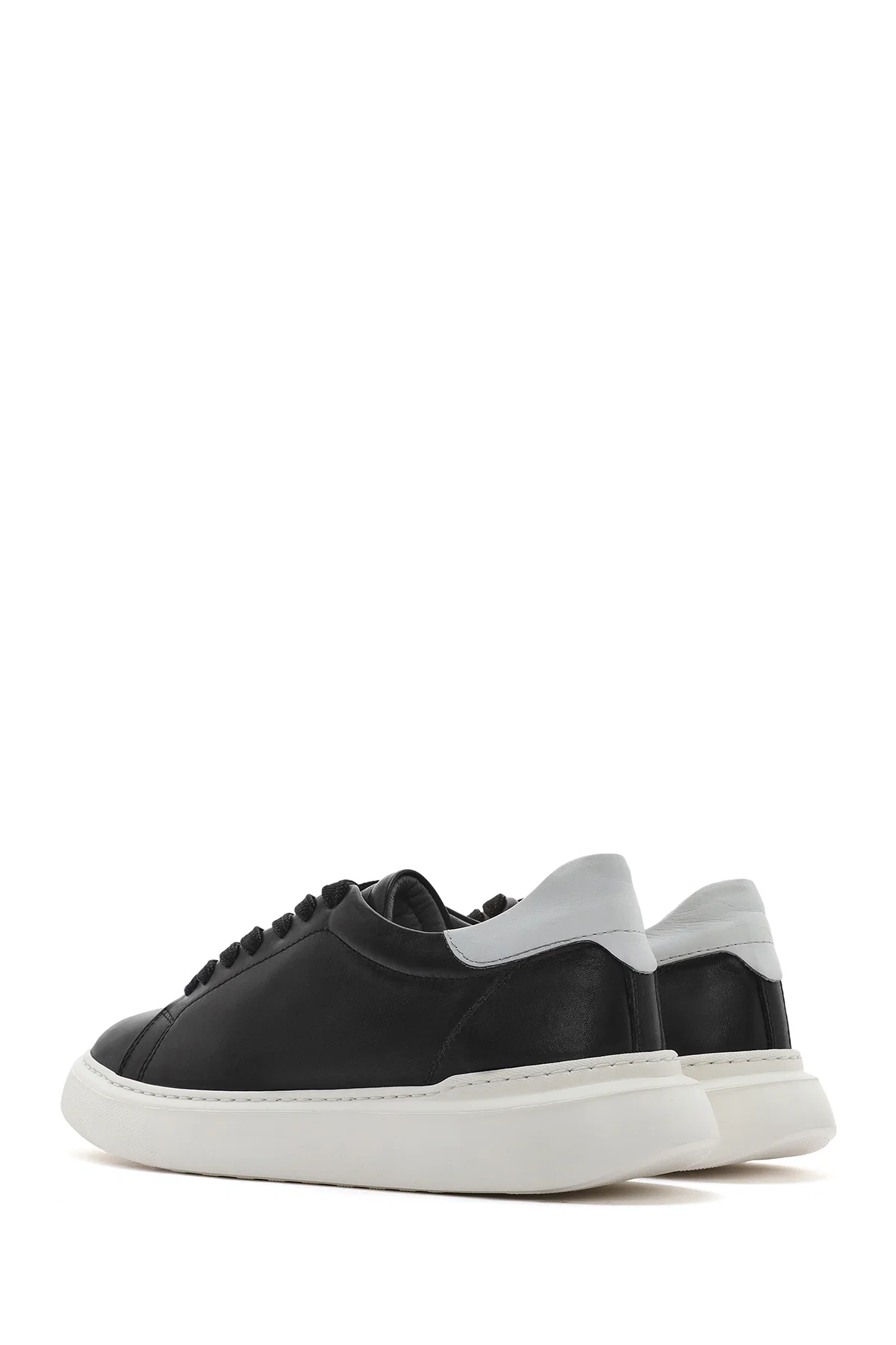 Erkek Siyah Bağcıklı Kalın Tabanlı Deri Sneaker - Image 5
