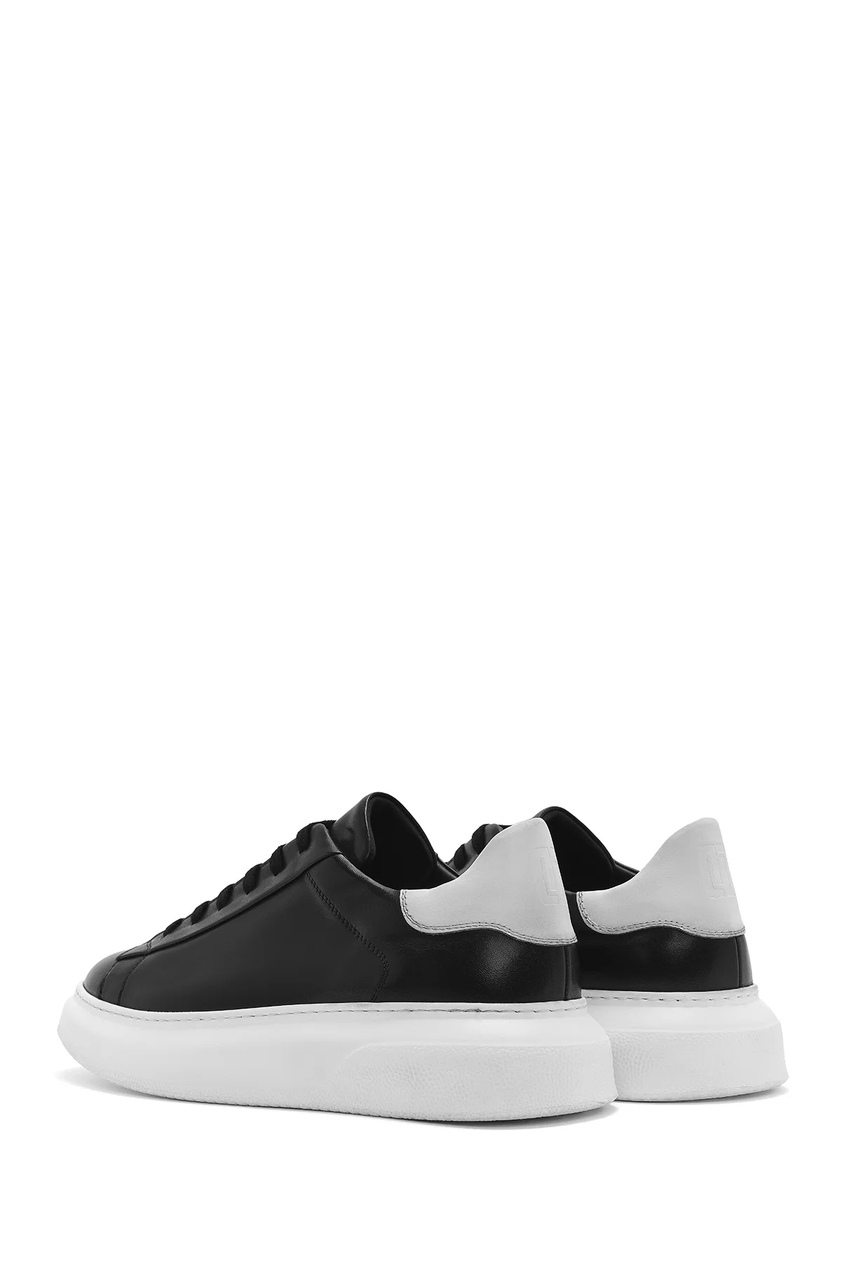 Erkek Siyah Bağcıklı Kalın Tabanlı Deri Sneaker - Image 6