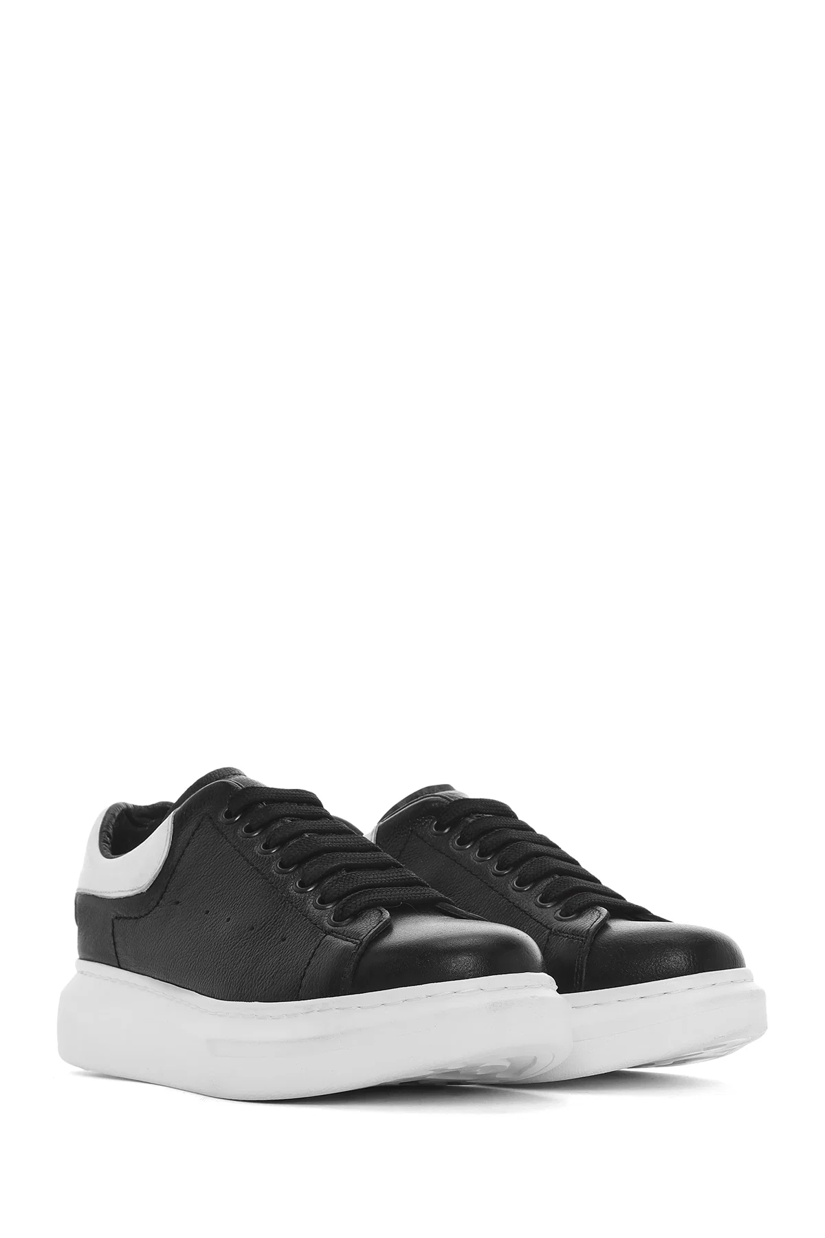 Erkek Siyah Bağcıklı Kalın Tabanlı Deri Sneaker - Image 3