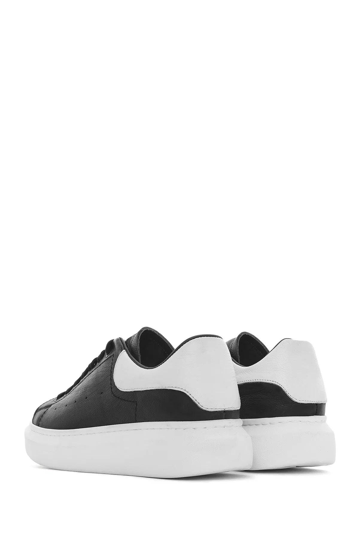 Erkek Siyah Bağcıklı Kalın Tabanlı Deri Sneaker - Image 5