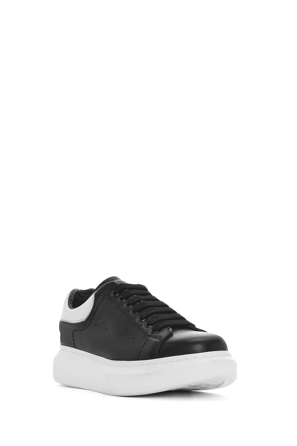 Erkek Siyah Bağcıklı Kalın Tabanlı Deri Sneaker - Image 6